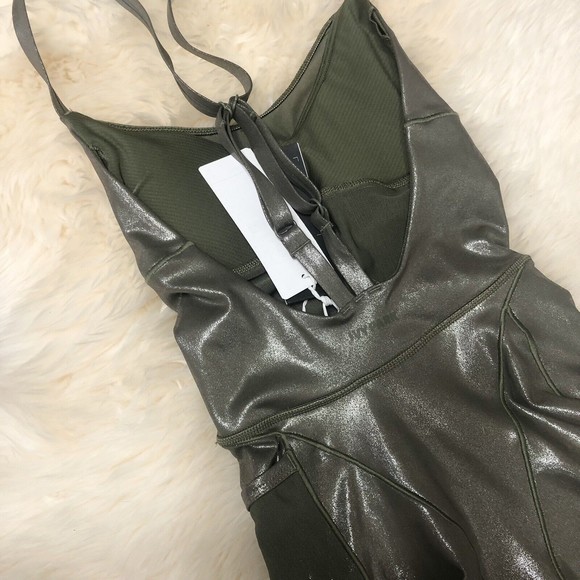 NWT Adidas x Ivy Park V-Neck Catsuit Khaki Beyonce HR6882 - Picture 11 of 12